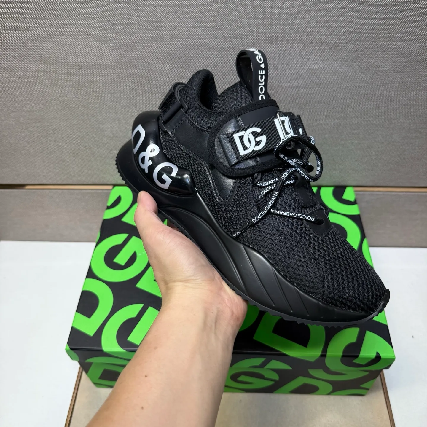 ⬛️Men's shoes 💰p540【DG～】couple casual shoes 2025z cabinet sales simultaneously 🔶Size: 35-44 #️⃣ 🔷2 colors🔜The upper is made of multi-material splicing➕Mesh lining, comfortable and breathable, sole: original comfortable and wear-resistant outsole, ⚠️real thing📱photographed🎬real thing is better📢📢📢
